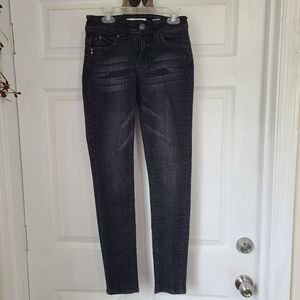 YMI: Wanna Betta Butt? Woman's Mid Rise  Skinny Jeans, Size: 5, Color: Black